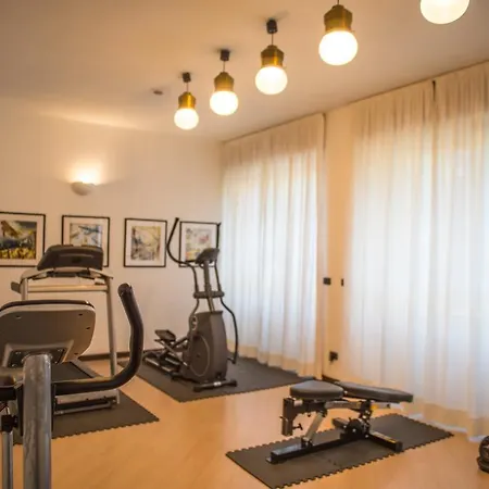 Hotel apartamentowy Corvetto Porto Di Mare
