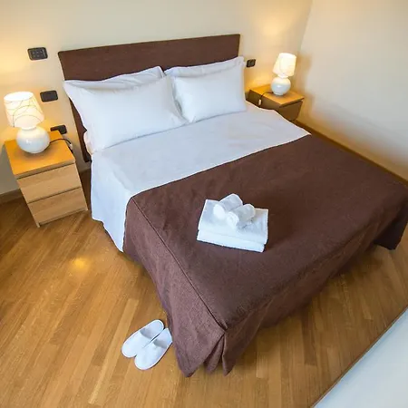 Hotel apartamentowy Corvetto Porto Di Mare Mediolan