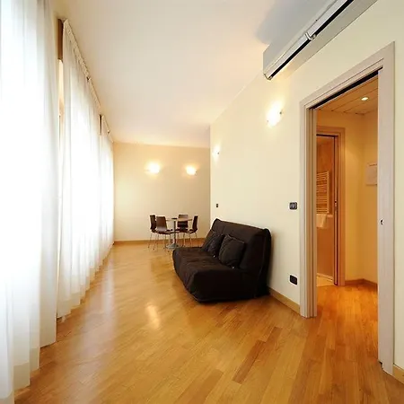Corvetto Porto Di Mare Hotel apartamentowy 4*