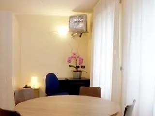 Hotel apartamentowy Corvetto Porto Di Mare 4*