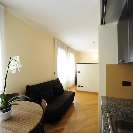 Corvetto Porto Di Mare Hotel apartamentowy Mediolan